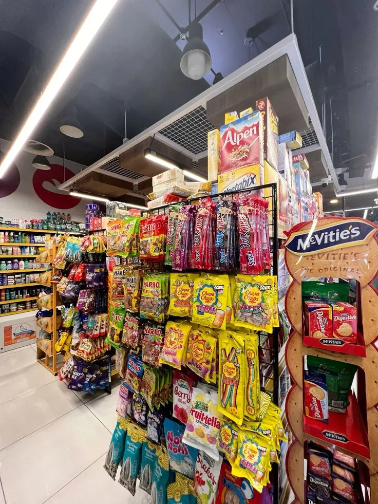 dubai market shop