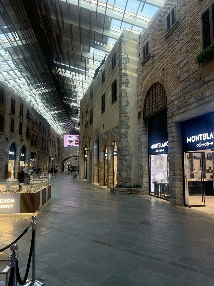 dubai outlet