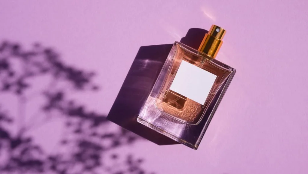 Top Perfume Brands to Buy in Dubai for the Season