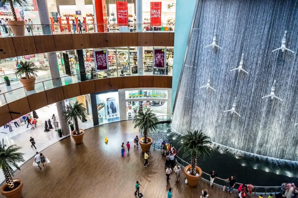 The Ultimate Guide to Shopping at Dubai Mall